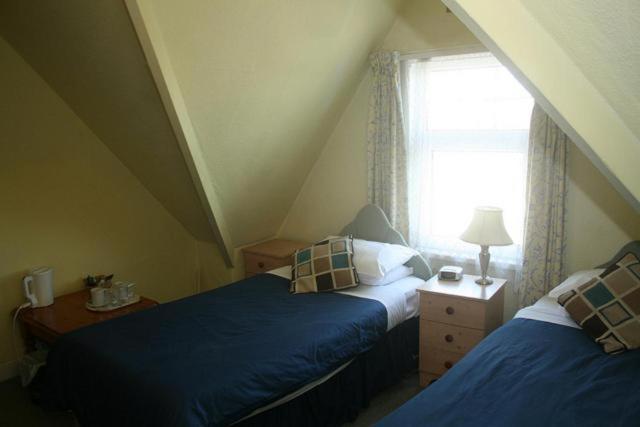 Guesthouse 24-7 The Old Knoll Guesthouse Newport  Eksteriør billede